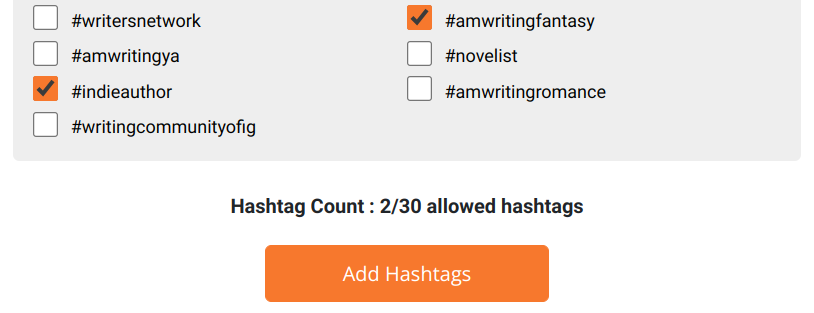 Instructions to select the hashtags you want to use for your social media post